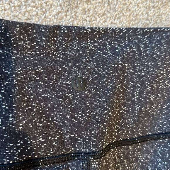 Never worn. Lululemon leggings. Size 4 - Picture 4 of 4